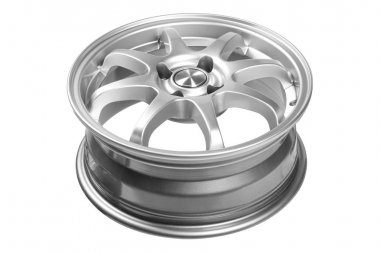 Otomobil, alüminyum disk. Beyaz arka plan üzerinde izole.