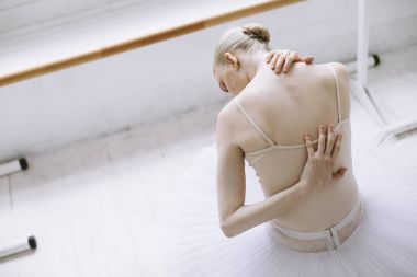 Genç balerin bale sınıf