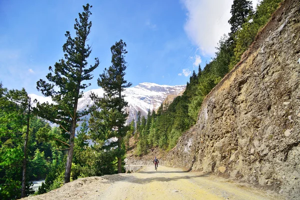 Mountain bike in Nepal — Foto Stock