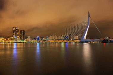 Rotterdam geceleri