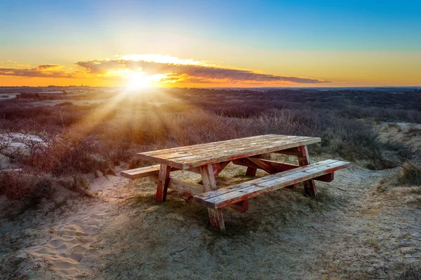 Sonnenaufgang am Leuchtturm von rubjerg knude — Stockfoto