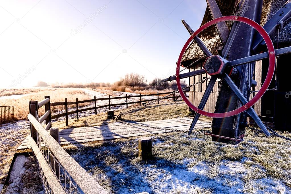 Details the Wedelfelder Windmill near Sande