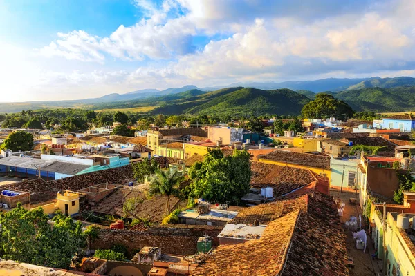 Trinidad, Küba üzerinden görünüm