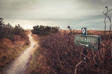 İşaret metni Hvide Sande yakınındaki 