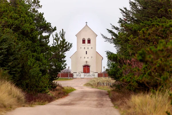 Haurvig Kirke bij Hvide Sande in Denemarken — Stockfoto