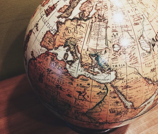 Retro tarzında küre