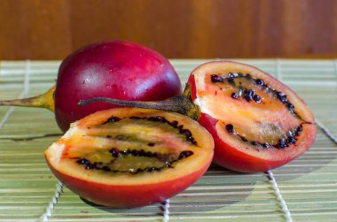 Güney Amerika'nın egzotik meyve tamarillo