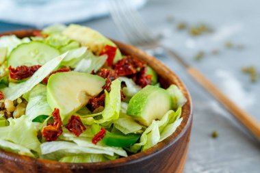 Mung fasulye salatası 