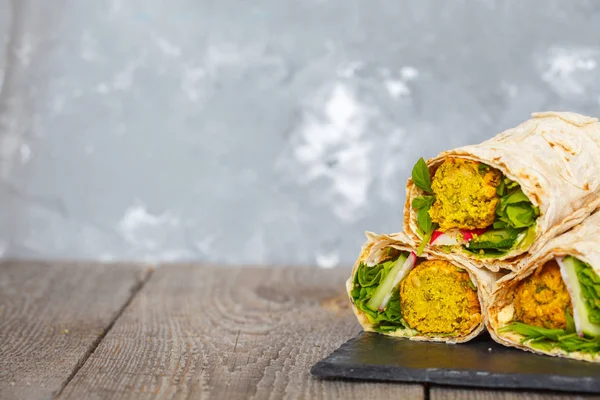 Vegane Falafel Wraps — Stockfoto