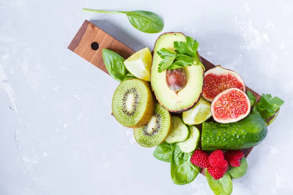 Malzemeler için yeşil smoothies (suyu Detoks)