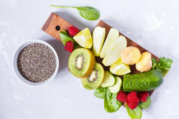 Malzemeler için yeşil smoothies (suyu Detoks)