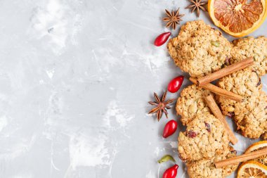 Noel dekorasyonu, ev yapımı kurabiye ve yeni yıl simgeler