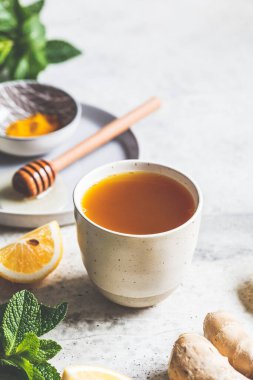Dokunulmazlık konseptini yükseltmek için içecek