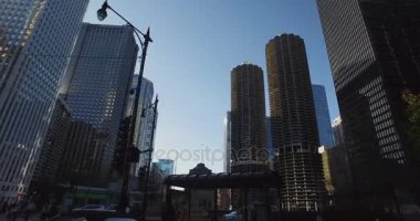 Yumuşak, düşük açılı izleme atış, Chicago rides bir arabadan çekilen