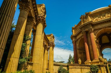 Güzel sanatlar sarayı