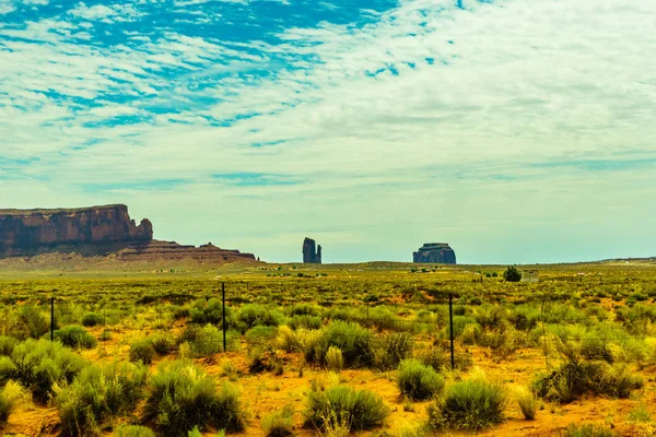 Droga prowadząca do Monument Valley — Zdjęcie stockowe