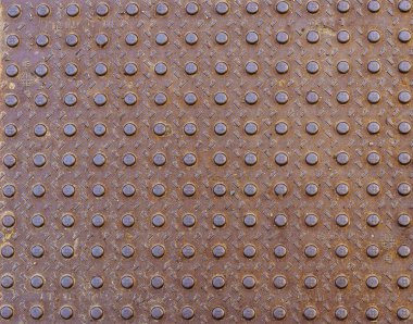 Metal zemin plakası