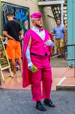 Provincetown Massachusetts Ağustos 2017 Cape Cod Provincetown sonundaki sakinleri ve turistler bir büyük gay nüfusa sahiptir..