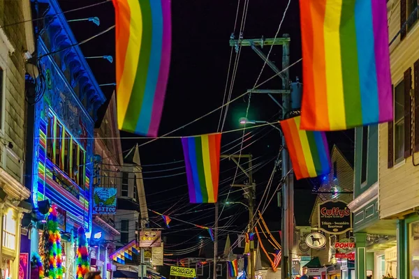 Provincetown Massachusetts srpna 2017 na konci Cape Cod Provincetown má velký homosexuální populace obyvatel a turistů. — Stock fotografie