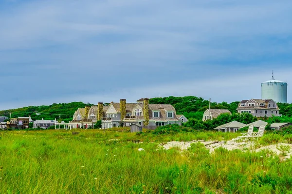 Cottages ao longo da praia em Provincetown Código do Cabo — Fotografia de Stock