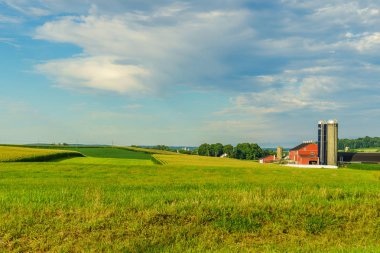 Amish ülke farm barn alan tarım Lancaster, PA