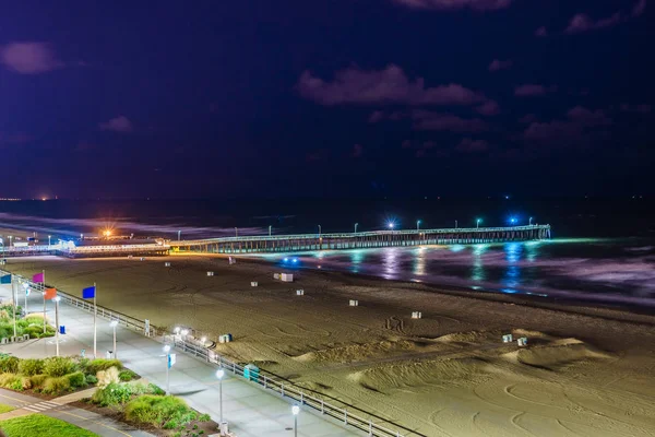 Virginia Beach balıkçılık iskele ve Boardwalk, Virginia Beach gece, Virginia