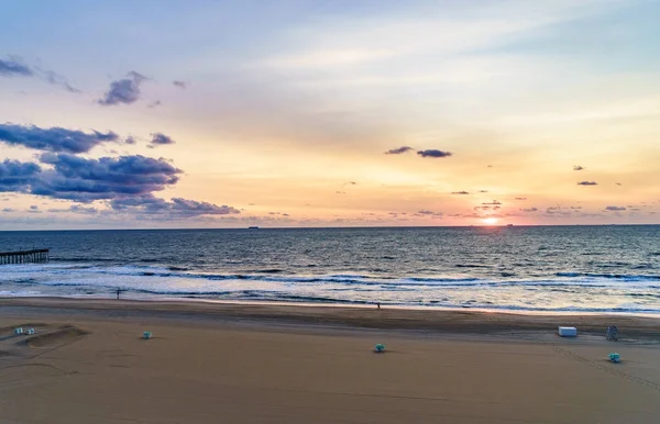 Virginia Beach soluppgång, Virginia Beach, Virginia — Stockfoto