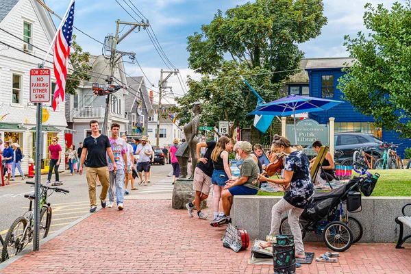 21 Ağustos 2019 'da, Cape Cod Provincetown' un sonunda, İl Massachusetts 'in eşcinsel nüfusu çok fazla. — Stok fotoğraf