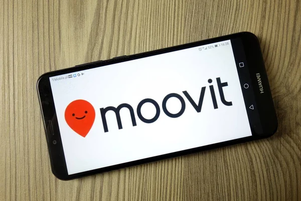 Konskie, polen - 21. Dezember 2019: moovit app logo auf dem mobiltelefon — Stockfoto