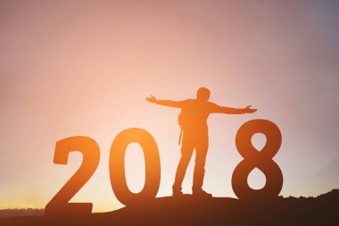 Genç adam için 2018 yeni yıl Happy siluet