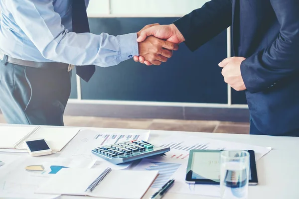 Business people colleagues shaking hands meeting Planning Strate — Stock Photo, Image