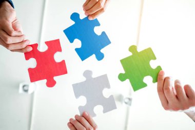 Takım çalışması iş parçalı bulmaca çözümü birlikte concep Toplantı