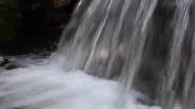 Vodopad karpatskih gor