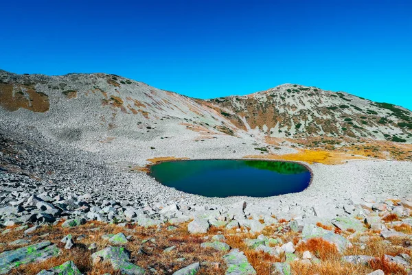 Bulgaria, Pirin mountains, Todorka lake. — Stock Photo, Image