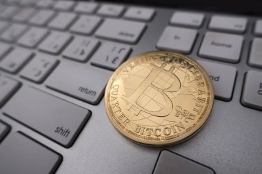 bitcoin Hediyelik eşya sikke üzerinde klavye