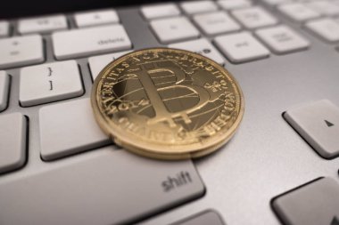 bitcoin Hediyelik eşya sikke üzerinde klavye