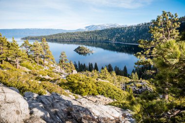 Emerald Bay Lake Tahoe doğal görünümü