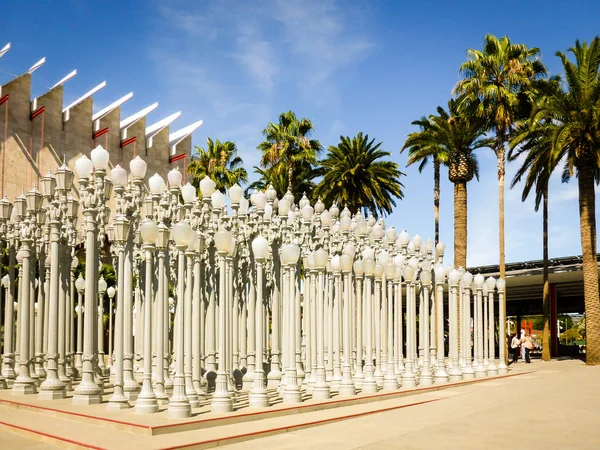 Urban Light frente al Museo de Arte del Condado de Los Ángeles —  Fotos de Stock