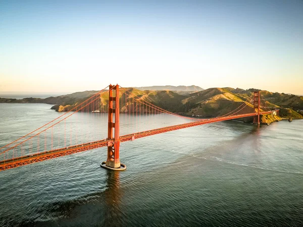 Aerial photo of Golden Gate Bridge in San Francisco California — Stock Photo, Image