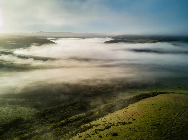 Vista aérea del valle de la mañana — Foto de Stock