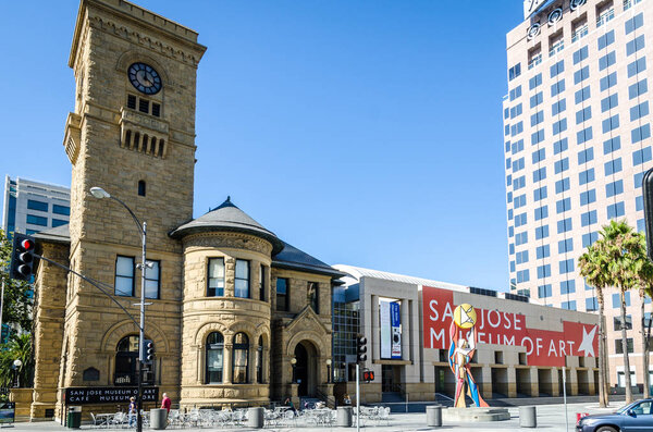 Сан-Хосе, Калифорния, США 5 сентября 2011 года: Музей искусств Сан-Хосе
