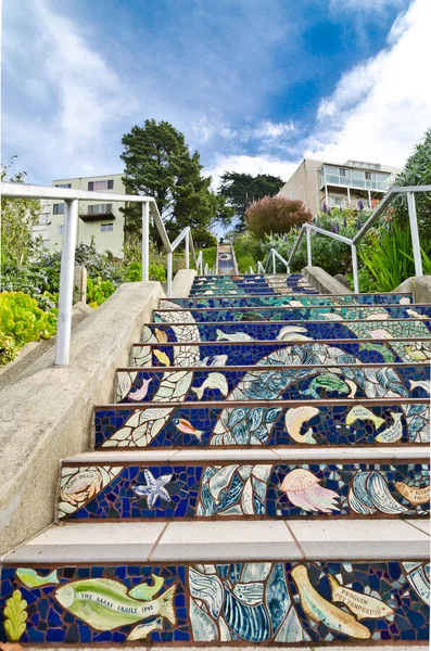 San Francisco Usa March 2013 16Th Avenue Tiled Steps Project — Stock Photo, Image