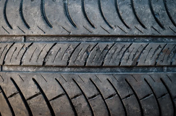 車のタイヤのクローズ アップのテクスチャ — ストック写真