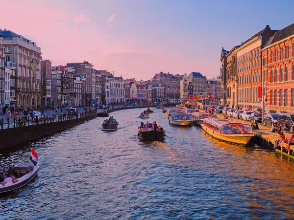 Amsterdam Kanal Niederlande Schöne Alte Gebäude Fluss Amstel — Stockfoto