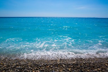 Güzel, güzel bir sahil, Fransız Rivierası, Cote d 'Azur veya Azure Sahili. Akdeniz.