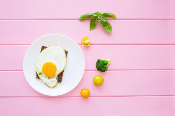 Tasty Fried Eggs Vegetables Breakfast Wooden Table Top View Space — Stock Photo, Image