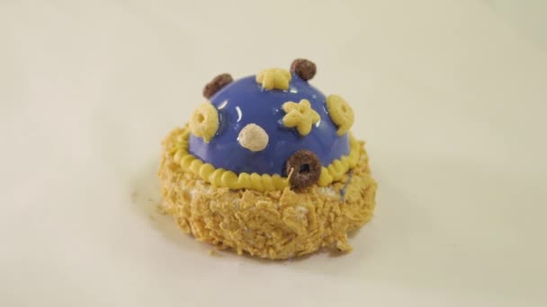 Demostración del cupcake exclusivo — Vídeo de stock