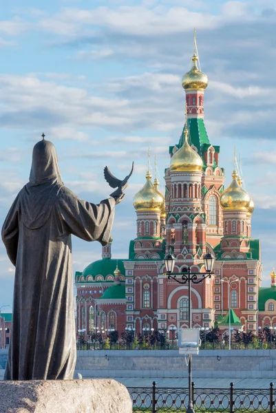 Catedral. Yoshkar-Ola, Rusia — Foto de Stock