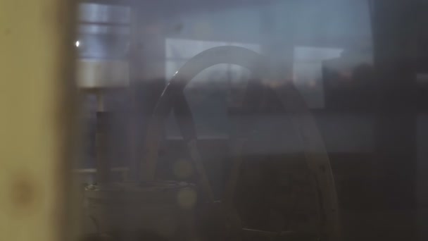 Ancienne cabine de capitaines avec volant 