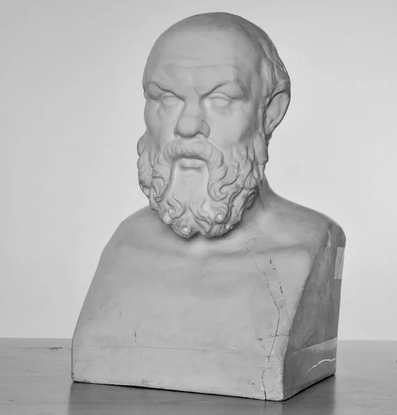 Гипсовый бюст Сократа — стоковое фото
